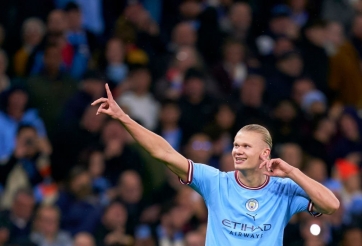 Haaland đi vào lịch sử Man City, xô đổ kỷ lục đã tồn tại 65 năm
