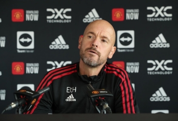 Ten Hag: 'Mong rằng MU không phải đấu với 12 người khi gặp Chelsea'