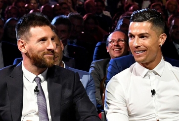 Ronaldo từng tính giải nghệ chỉ vì 'hờn' Messi?