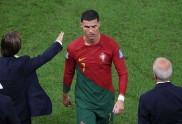 NÓNG: Ronaldo dỗi, muốn từ bỏ cơ hội vô địch World Cup cùng Bồ Đào Nha