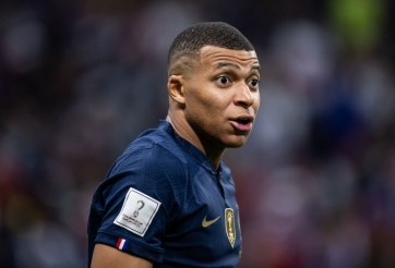 Phản ứng của Mbappe sau khi bị CĐV 'phàn nàn' là quá đắt giá