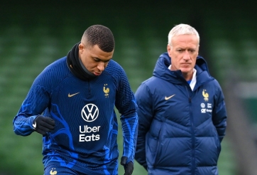 Không phải Mbappe, HLV Deschamps thán phục người hùng mới của ĐT Pháp