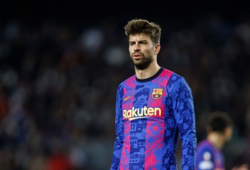 Barca mong Pique giải nghệ sớm để không phải trả nợ lương