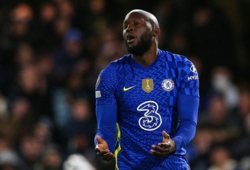Evra khẳng định Lukaku đã sai lầm khi trở lại khoác áo Chelsea