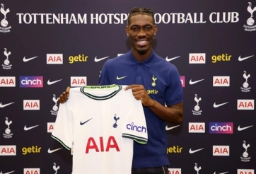 Tottenham chính thức chiêu mộ thành công tiền vệ từng bị cảnh sát bắt
