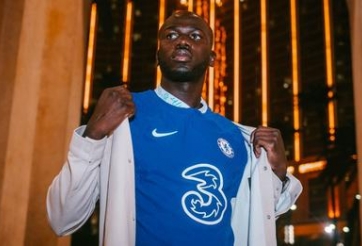 CHÍNH THỨC: Chelsea chiêu mộ thành công trung vệ từ Serie A