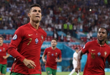 Cristiano Ronaldo: Tuổi 36 và 5 bàn thắng ở EURO