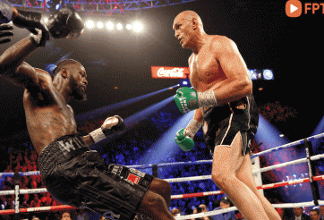 Chung kết hạng nặng The WBC Heavyweight Championship Of The World trực tiếp và độc quyền trên FPT Play