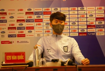 HLV Hàn Quốc ngạc nhiên về U23 Việt Nam