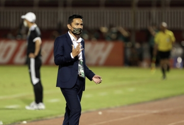 Báo Thái Lan đưa Kiatisak 'lên tận mây xanh' sau trận hòa trước CLB Hàn Quốc