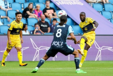 Chê Pau FC chỉ ngang đội hạng 2 Việt Nam, CĐV tràn vào góp ý chiến thuật