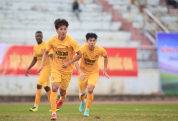 Sao HAGL giúp CLB CAND tiếp tục dẫn đầu cuộc đua lên hạng