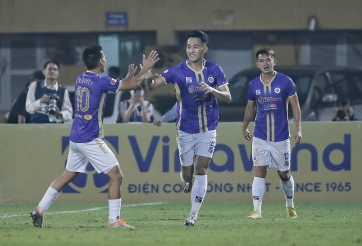 Vòng 22 V-League 2022: Ngôi đầu nóng bỏng, nhóm trụ hạng căng thẳng