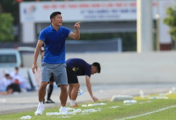 NÓNG: Vừa lập nên chiến tích lịch sử, HLV Thạch Bảo Khanh bất ngờ chia tay CAND