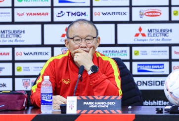 HLV Park nói về tấm thẻ đỏ của Văn Toàn trận thắng Malaysia
