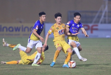 HLV châu Âu khẳng định V-League khốc liệt nhất Đông Nam Á