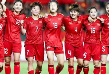 VIDEO: Khoảnh khắc xúc động của ĐT nữ Việt Nam trong ngày làm nên kỷ lục