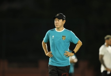 HLV Indonesia 'vò đầu bứt tai' trước thềm đối đầu Messi