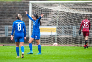 Cầu thủ Việt kiều lập hat-trick trong 11 phút ở châu Âu