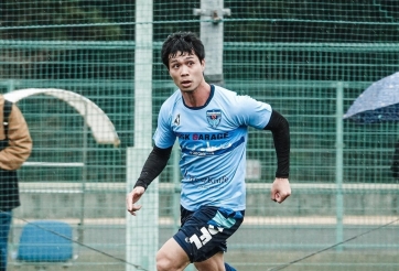 Báo Nhật Bản lại 'khuyên' Công Phượng về Việt Nam