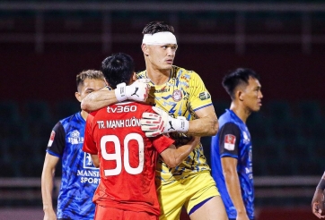 Vừa cập nhật chấn thương, sao Việt kiều liền 'bắn tín hiệu' đến đối thủ