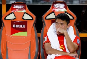 ĐT Trung Quốc lại thua sốc trong trận cầu có 3 thẻ đỏ