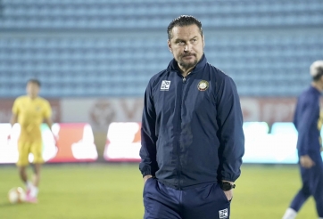 HLV Popov: 'Tôi đến Thanh Hóa không phải vì tiền'