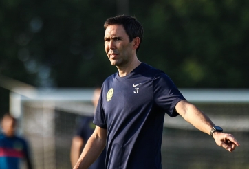 HLV Malaysia thừa nhận yếu thế sát thềm đấu U23 Việt Nam