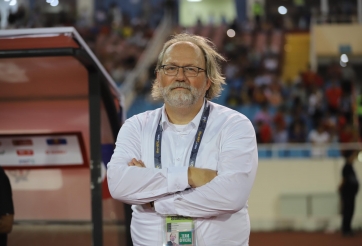 HLV Philippines nói lời từ đáy lòng sau trận thua đau ĐT Việt Nam