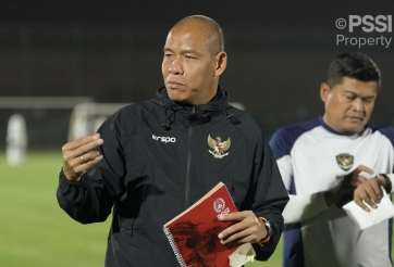 HLV Indonesia yêu cầu học trò kiểm soát cảm xúc ở giải châu Á