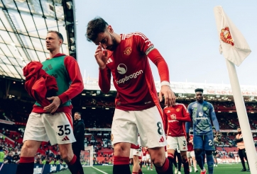 'Man Utd là thảm họa ở Premier League 2024/25'