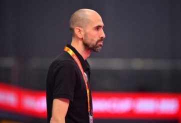 HLV Philippines nói lời gan ruột trước thềm đăng cai World Cup