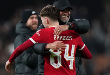 HLV Klopp chỉ 'vị cứu tính' giúp Liverpool vào chung kết Carabao Cup