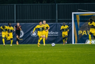 Báo Pháp khen hết lời Pau FC ngày chiến thắng, Quang Hải thêm phần bất an