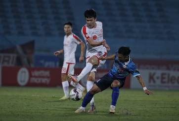 HLV Viettel: 'Thật khó để so sánh trọng tài nội và trọng tài ngoại'