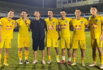 Đồng đội ngầm khẳng định, Văn Toàn và dàn sao HAGL chắc chắn rời đi?