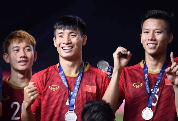 'Đại gia V-League' tiếp tục chơi lớn, muốn sở hữu sao khủng ĐT Việt Nam