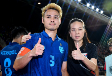 Giúp Thái Lan hạ đẹp Việt Nam, Madam Pang nhận giải thưởng cao quý nhất thập kỷ