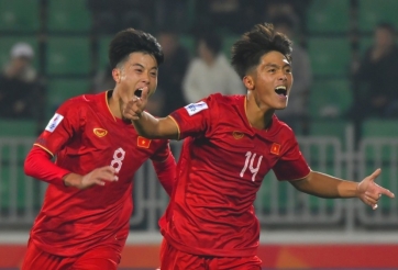 Quốc Việt tạo địa chấn, sắp phá vỡ kỉ lục của đàn anh tại HAGL ở giải châu Á