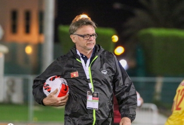 Đồng nghiệp cũ đánh giá bất ngờ về HLV Troussier ngay trước SEA Games 32