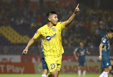 Ngôi sao U22 Việt Nam lại 'nổ súng', báo tin cực vui cho HLV Troussier tại SEA Games 32