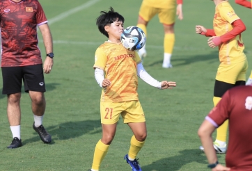 VIDEO: 'Đàn em' Huỳnh Như nói gì về đối thủ tại World Cup?