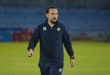 HLV châu Âu rời đội bóng Việt Nam sau mùa giải lịch sử?