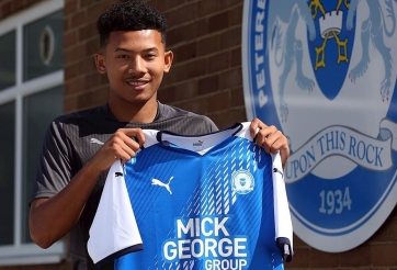 Cầu thủ châu Âu muốn cùng Malaysia đấu Việt Nam