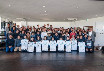 Đội bóng của Công Phượng gửi tâm thư sau khi xuống hạng