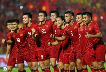 ĐT Việt Nam lại gây sốt