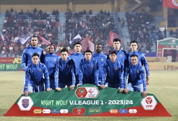 Bình Dương nhận cơn mưa danh hiệu V-League tháng 12