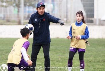 VIDEO: Việt Nam bước vào cuộc chiến với đương kim Á quân châu Á