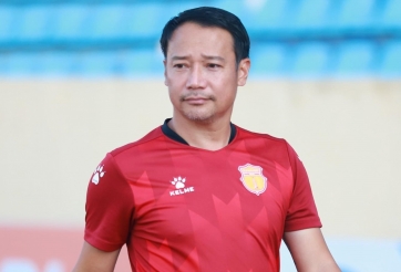 HLV Vũ Hồng Việt: 'Trận thua này lỗi hoàn toàn do tôi'
