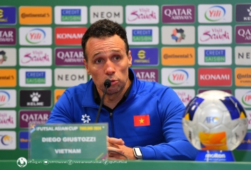 Thua tứ kết, HLV ĐT futsal Việt Nam hết lời ca ngợi học trò